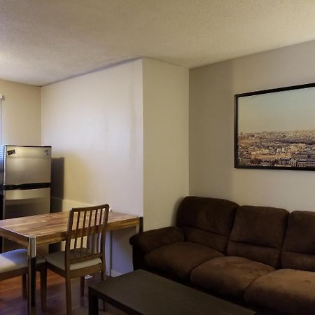 Sun Plaza Motel Sundre エクステリア 写真