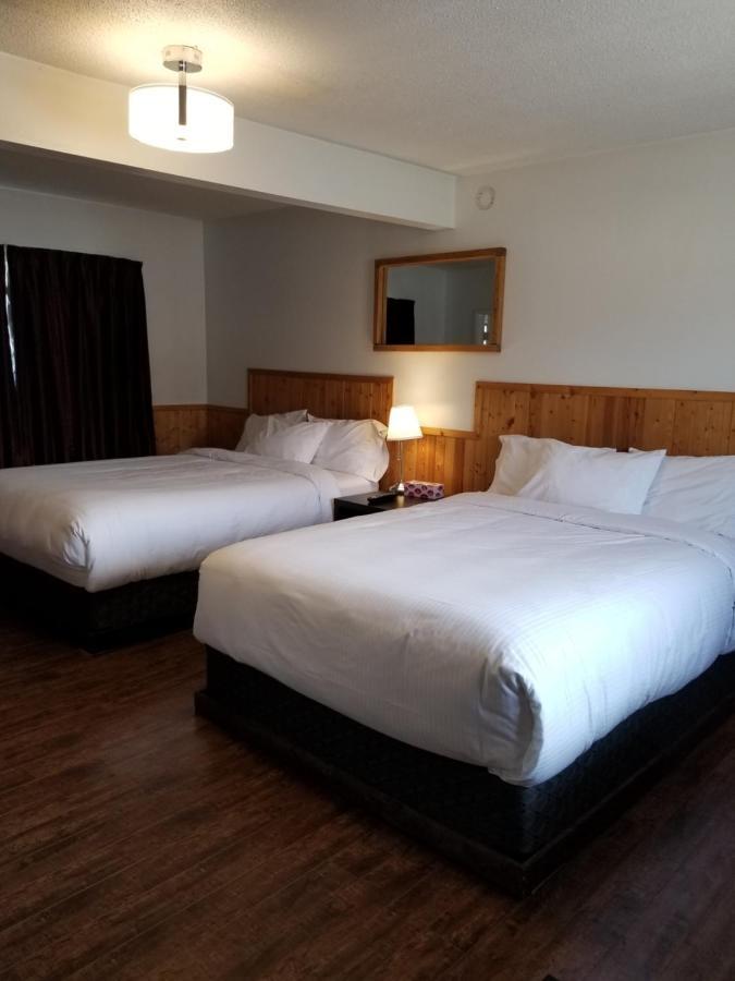 Sun Plaza Motel Sundre エクステリア 写真
